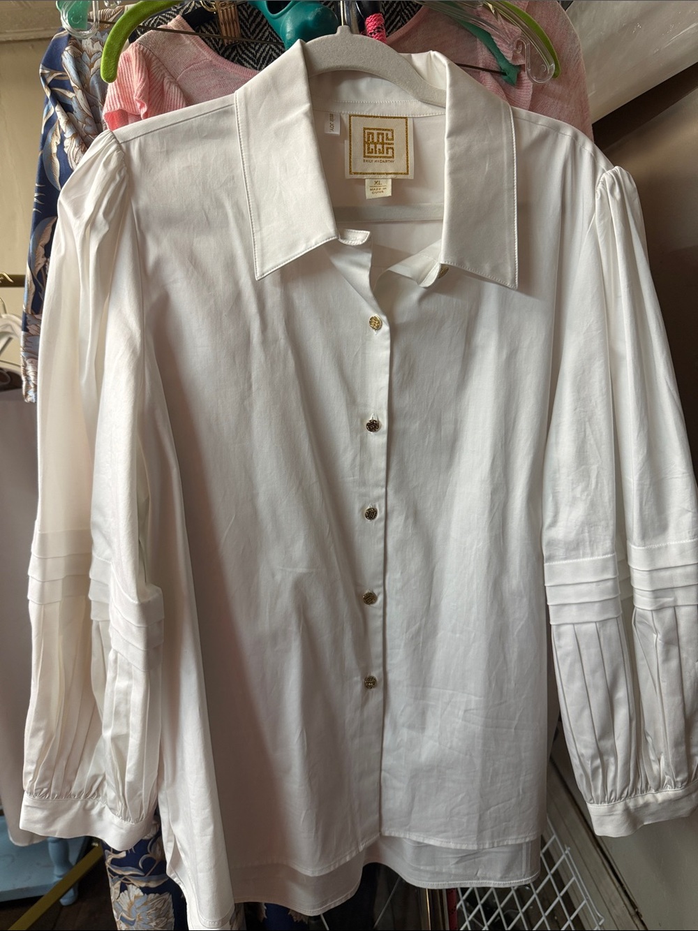 Women's White Button-Front Blouse with Pleated Sleeve Detail